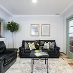 Classy Queen Elisabeth - 2br Bukarest