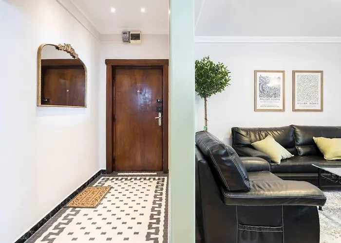 Classy Queen Elisabeth - 2br Bukarest