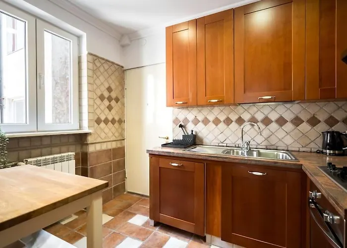 Classy Queen Elisabeth - 2br Διαμέρισμα *