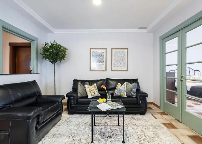 Classy Queen Elisabeth - 2br Bukarest