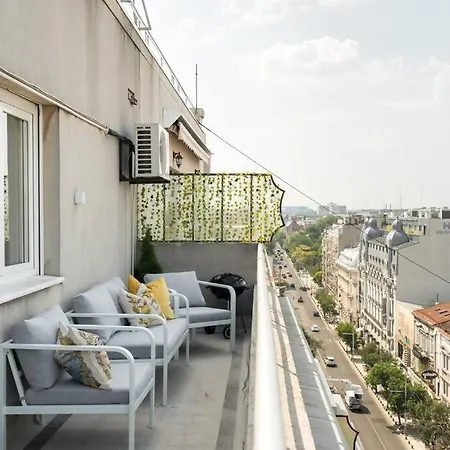 Daire Classy Queen Elisabeth - 2br Bükreş