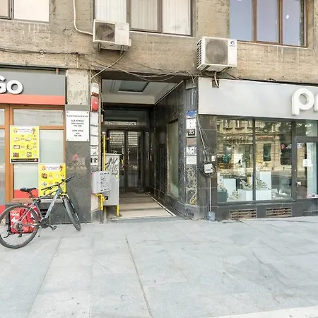 Appartamento Classy Queen Elisabeth - 2br Bucarest